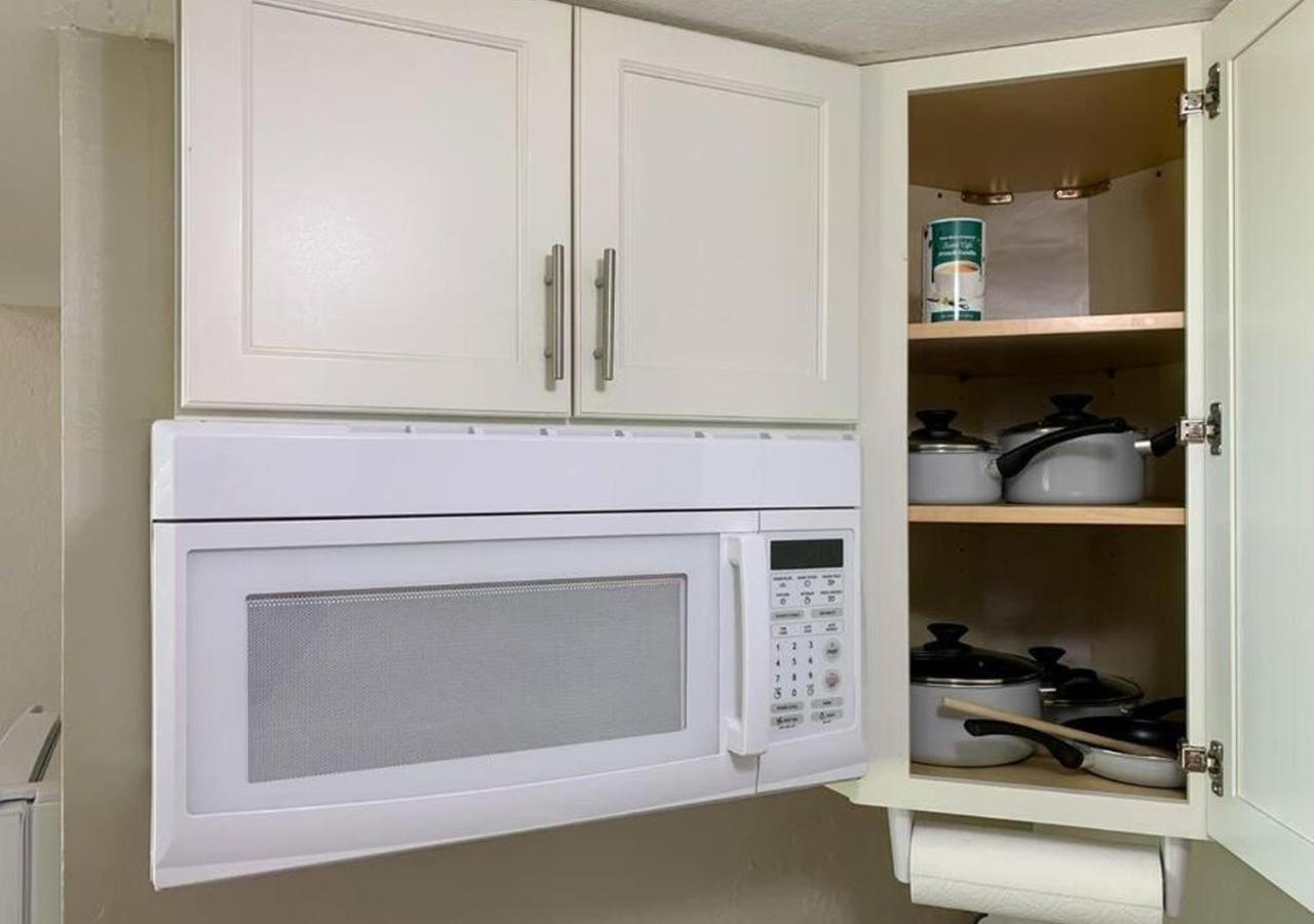 Apartamento Charming Lakeview Retreat Iii *